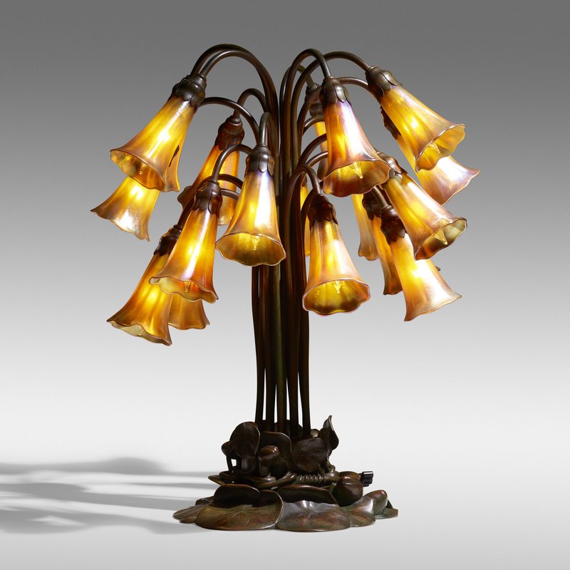 Tiffany Studios 18-Light Lily Lamp